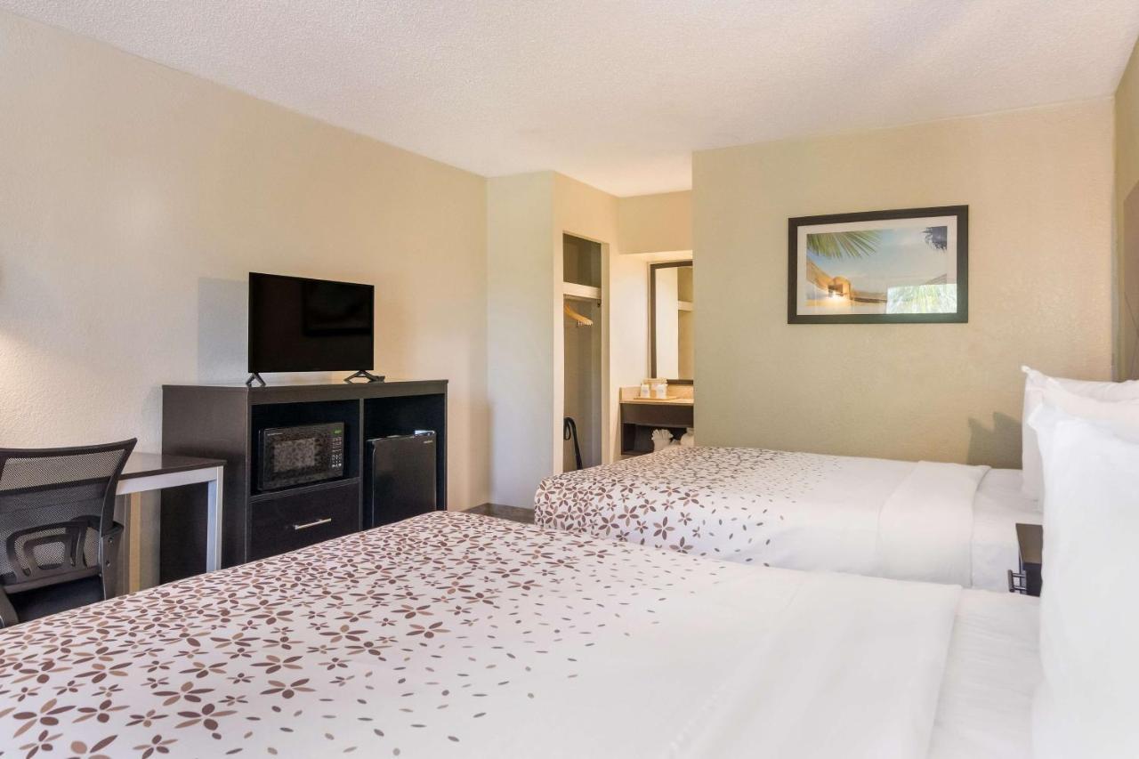 Surestay Hotel By Best Western St Pete Clearwater Airport Eksteriør billede
