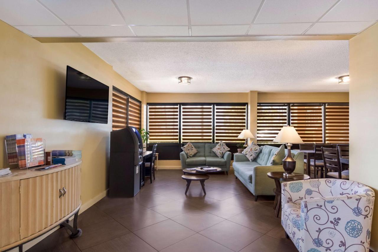 Surestay Hotel By Best Western St Pete Clearwater Airport Eksteriør billede